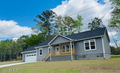 429 Country Club Dr W Arapahoe, NC 28510
