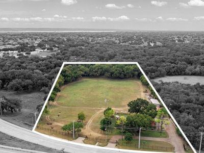 1009 W Interstate20 Grand Prairie, TX 75052