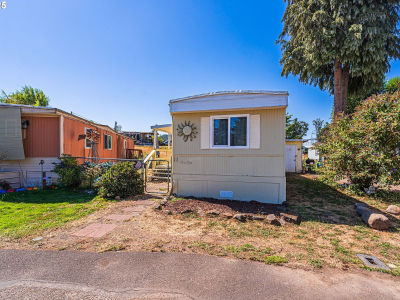 34956 Seavey Loop Rd UNIT 11 Eugene, OR 97405