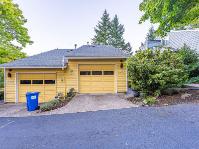 3817 Colony Oaks Dr Eugene, OR 97405