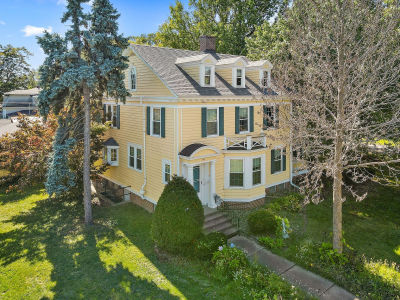 702 E Montgomery St Knoxville, IA 50138