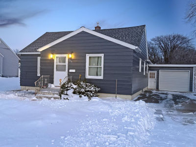 723 11th St S Benson, MN 56215