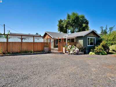 85131 Cloverdale Rd Creswell, OR 97426