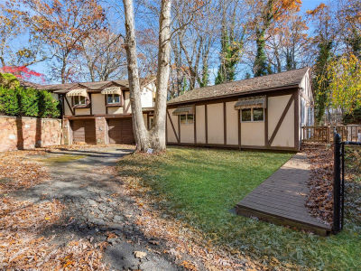 114 Oakwood Dr Wading River, NY 11792