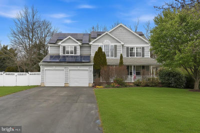 113 Rowan Ct Manahawkin, NJ 08050