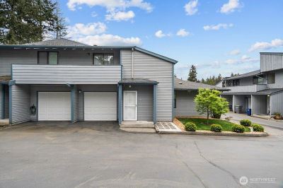 1826 S 330th St APT D Federal Way, WA 98003
