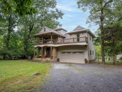 20552 Scenic Hwy Mentone, AL 35984