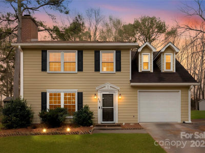 618 Tryon Pl Gastonia, NC 28054