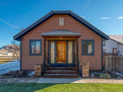 206 Alleghany St Loyalton, CA 96118