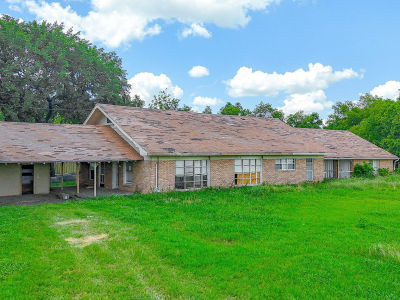 604 W Main St Richland, TX 76681