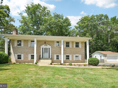 10850 Pam Dr Waldorf, MD 20603