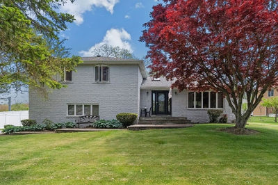 394 Lees River Ave Somerset, MA 02725