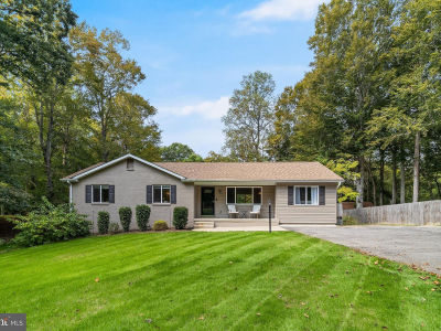 6945 Rose Ln La Plata, MD 20646