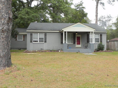 4431 Coosada Rd Millbrook, AL 36054