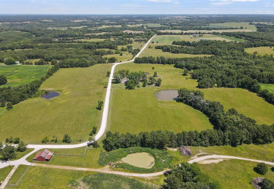 3616 County Road 2860 Higbee, MO 65257
