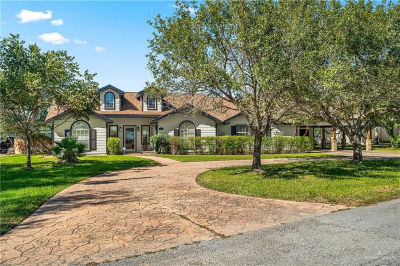 1911 Lion Lake Dr S Weslaco, TX 78596