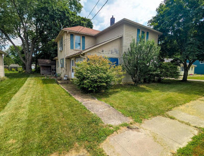 409 S High St Green Camp, OH 43322