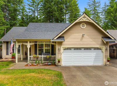 231 N Mountain View Dr Hoodsport, WA 98548