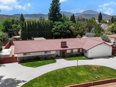 910 Hallmark Dr Redding, CA 96001