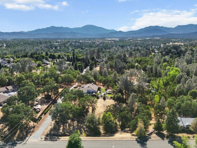 11632 Ridgewood Rd Redding, CA 96003