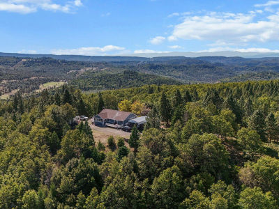 29453 Round Mountain Rd Round Mountain, CA 96084
