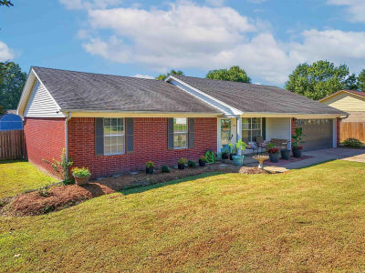 1801 Pinewood Cv Beebe, AR 72012