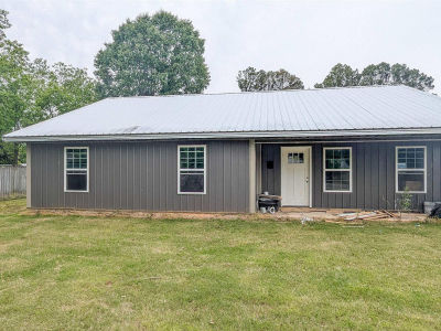 101 S Bernis St Brookland, AR 72417