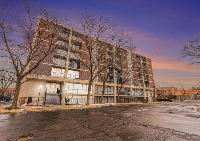 1043 S York Rd APT 202 Bensenville, IL 60106