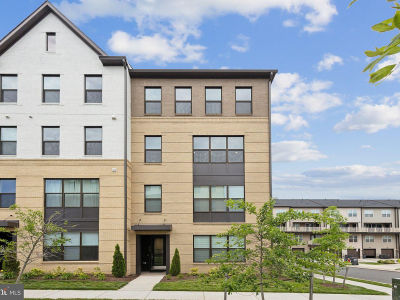 4902 Longmire Way UNIT 24 Chantilly, VA 20151