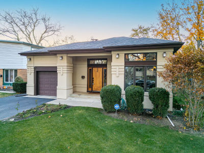 134 N Caroline Ave Elmhurst, IL 60126