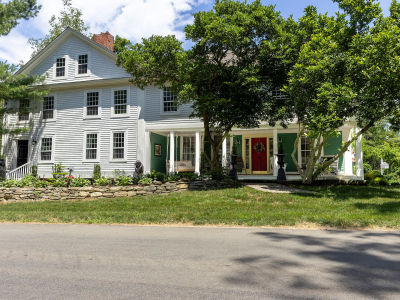 4 Perrin Rd Woodstock, CT 06281