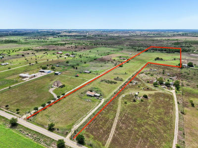 14204 Graef Rd Buda, TX 78610