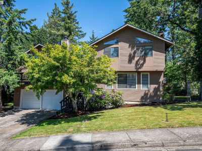 595 S 68th Pl Springfield, OR 97478