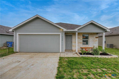 324 Alta Vista Ter Seguin, TX 78155