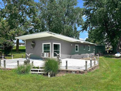 4085 W 500 S Albion, IN 46701