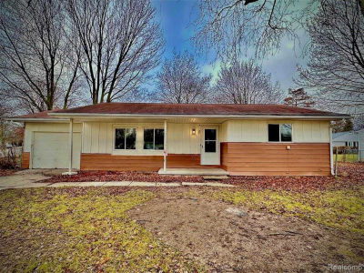 89 Woodward Drive, Saginaw, MI, USA