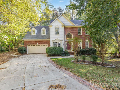 8437 Kilmartin Ln Charlotte, NC 28269