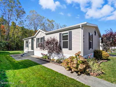 573 Waterview Cir Lima, OH 45804