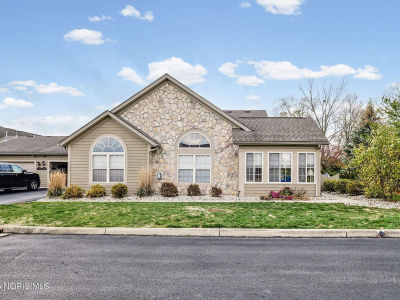 7712 E Watermark Dr #16 Findlay, OH 45840