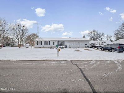12570 W Axline St Fostoria, OH 44830