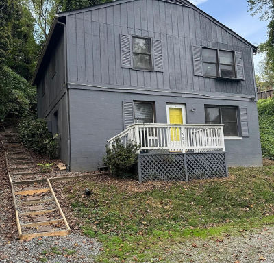 & B 301 Paton St UNIT A Charlottesville, VA 22903