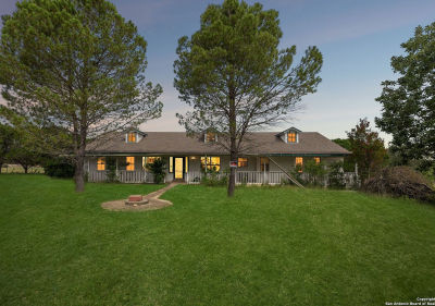 247 Center Point Dr Center Pt, TX 78010