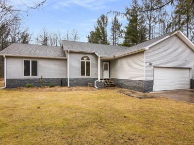 1965 Bunker Dr NE Kalkaska, MI 49646