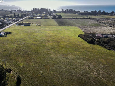 15870 Pedrioli Dr Brookings, OR 97415