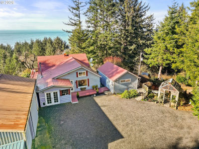 94104 Bellview Ln Gold Beach, OR 97444