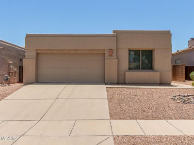 7446 E Calle Convidado Tucson, AZ 85715