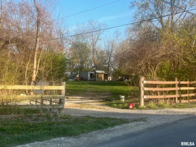 1608 N 32nd St Springfield, IL 62702