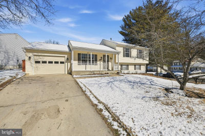 5301 Broadwater St Temple Hills, MD 20748