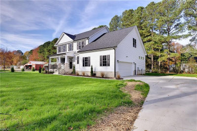 718 C Poquoson Ave Poquoson, VA 23662