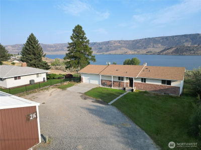 216 Sandy Ln Electric City, WA 99123
